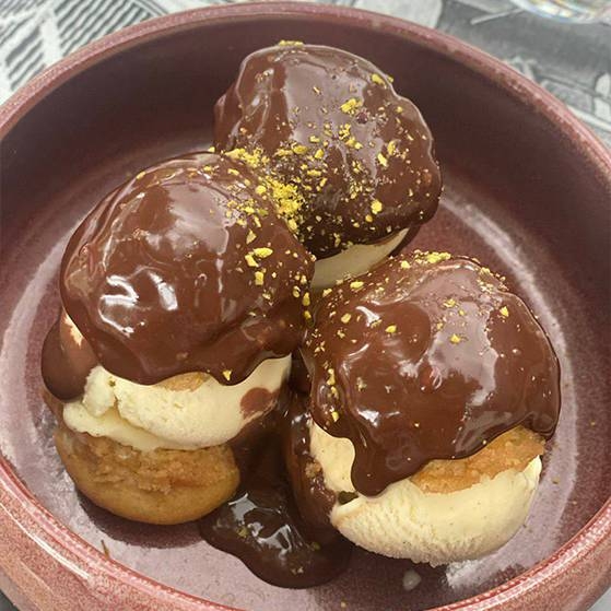 Le restaurant - Histoire sans faim - Rochetaillée-sur-Saône - Restaurant terrasse Rochetaillée